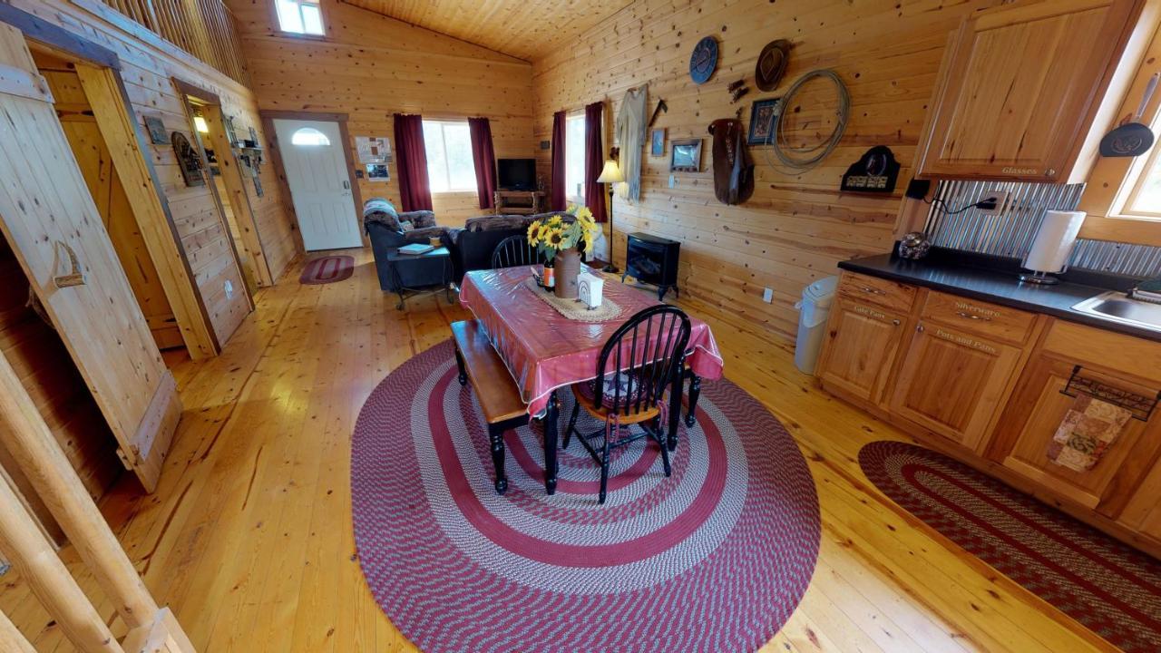 Ranch Mountain Cabin, Stunning! Campfire, Hiking Monticello Dış mekan fotoğraf